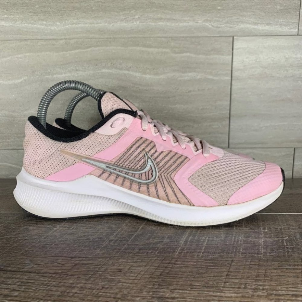 Youth Girls’ Nike Downshifter 11 Running Sneaker